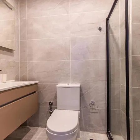 Stunning Retreat 3 Min To Kanyon Mall Стамбул