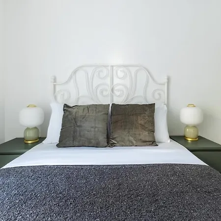 Stunning Retreat 3 Min To Kanyon Mall Апартаменты Стамбул