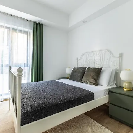 Stunning Retreat 3 Min To Kanyon Mall *